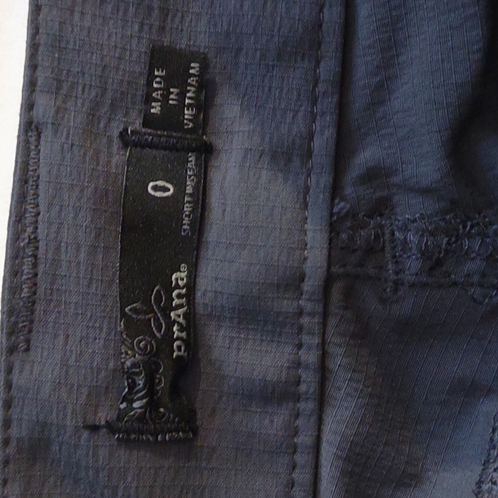 Prana Womens grey outdoor pants with zippers at knees size 0 - Picture 2 of 10